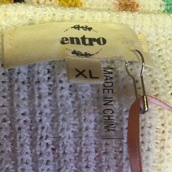 Oversized rainbow striped NWT v neck sweater - Picture 4 of 12